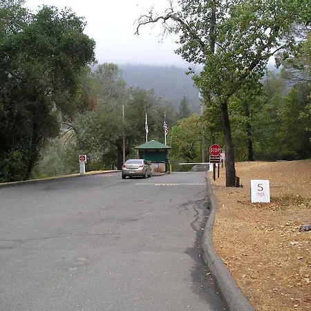 Russian River Camping Resort Studio Cabin 4